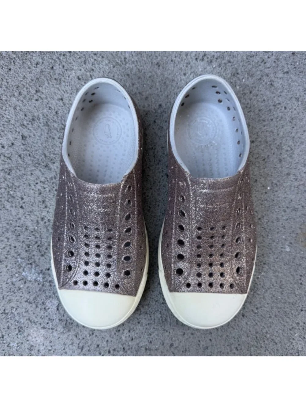 NATIVE Metallic Pewter Bling Shoes Girls 11 Glitter Slip On Water Shoe Natives